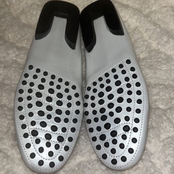 JP Todd  penny, loafers made in Italy white pearl  new with tags size 5.5 - Picture 4 of 5